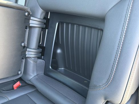 Used 2026 GMC Sierra 2500 AT4 image 22