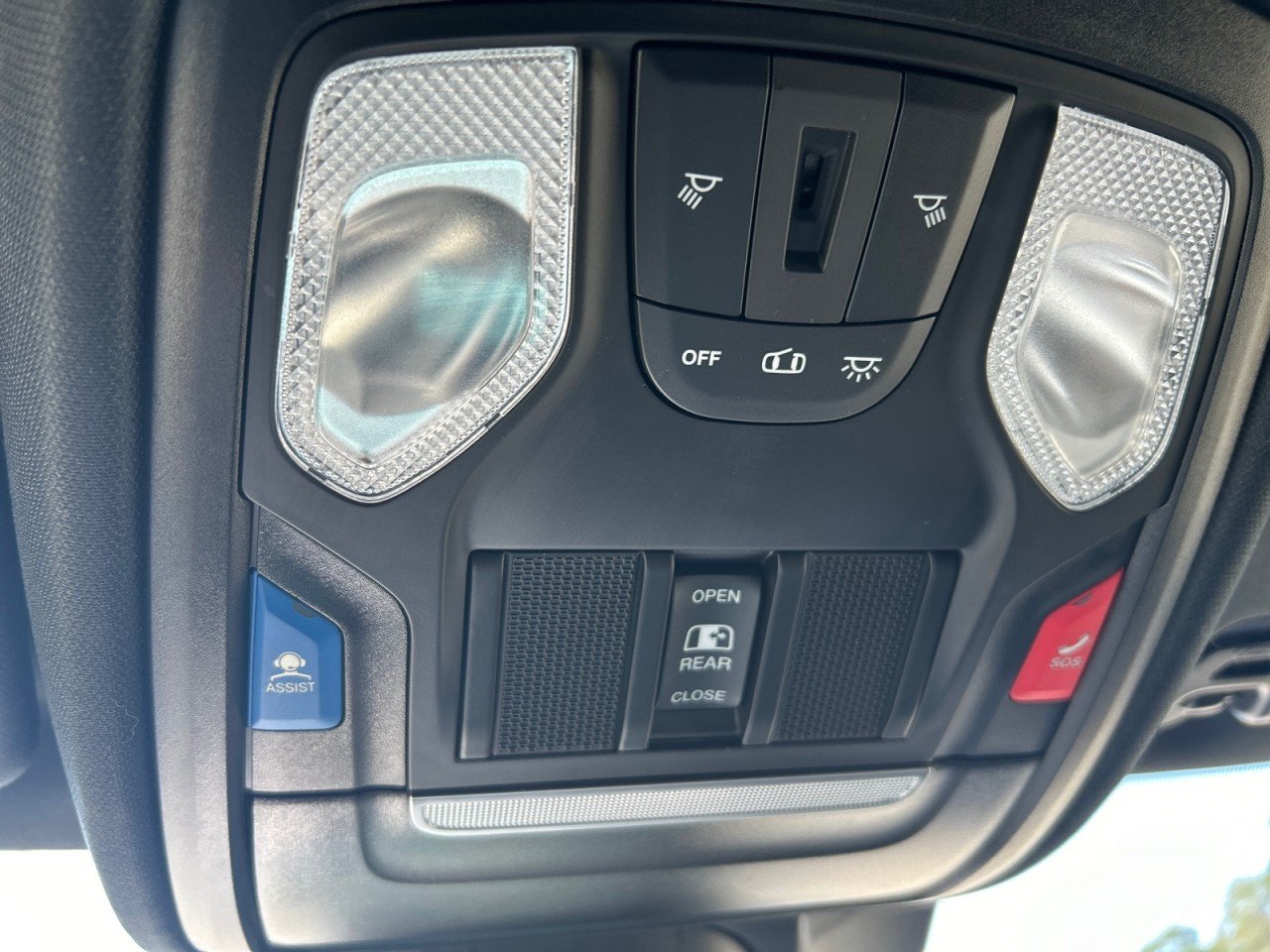 Used 2024 RAM 1500 Big Horn AWD/4WD image 16
