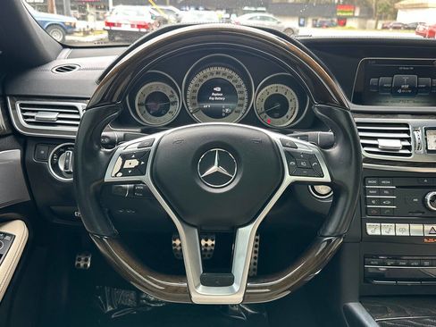 Used 2016 Mercedes-Benz E 400 Sedan image 22