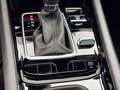 New 2026 Jeep Compass Limited w/ Sun, Sound & Navigation Group image 16