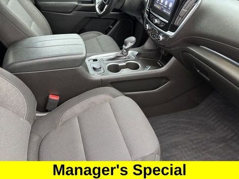 Used 2022 Chevrolet Traverse LT w/ LPO, Floor Liner Package image 41