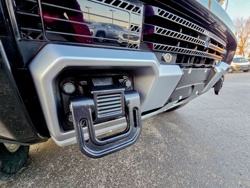 Used 2024 GMC Hummer EV 3X image 44