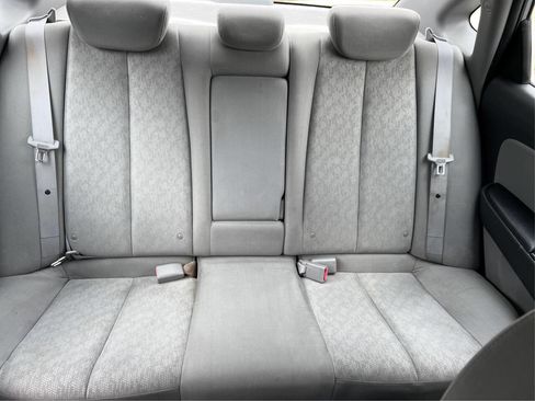 Used 2010 Hyundai Elantra SE image 14