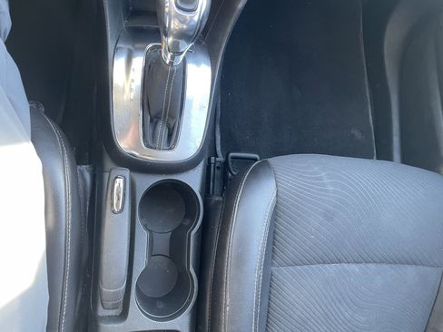 Used 2013 Buick Encore AWD image 24