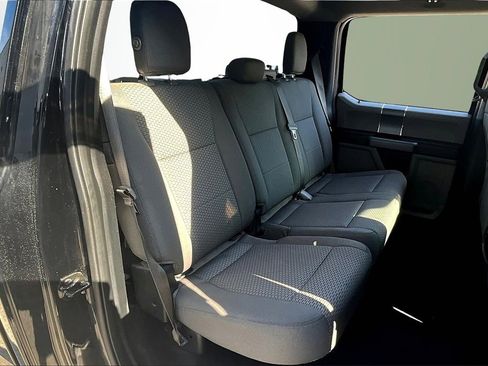 Used 2016 Ford F150 XLT w/ XTR Package image 25