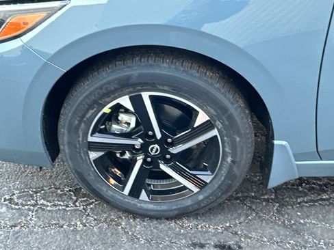 New 2025 Nissan Sentra SV image 10