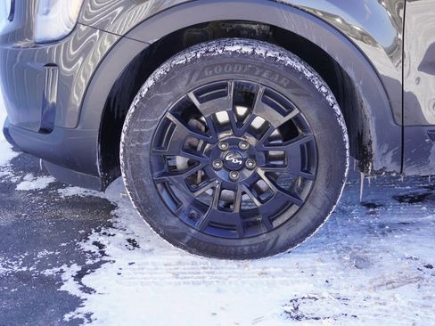 Used 2022 Kia Telluride EX w/ EX Premium Package image 8