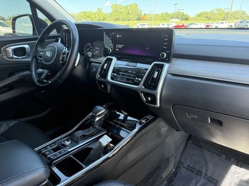 Used 2021 Kia Sorento SX Prestige image 10