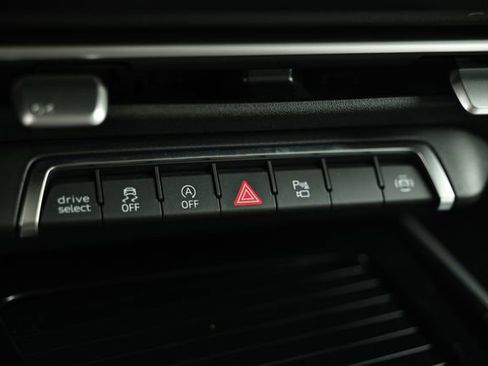 New 2026 Audi Q3 quattro 2.0T image 38