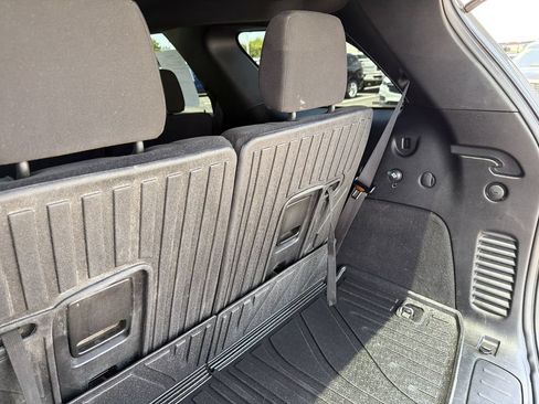 Used 2023 Dodge Durango GT AWD/4WD image 13