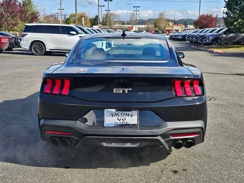 Used 2025 Ford Mustang GT Premium RWD image 7