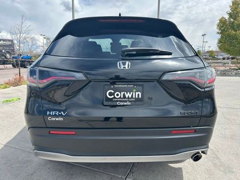 Used 2025 Honda HR-V Sport image 7