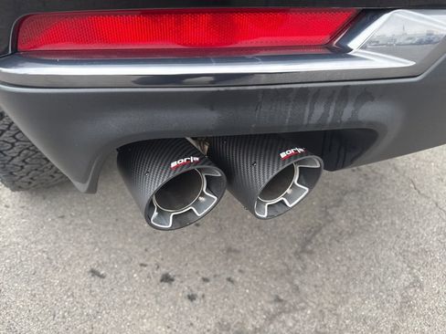 New 2026 GMC Yukon AT4 w/ AT4 Premium Package image 15