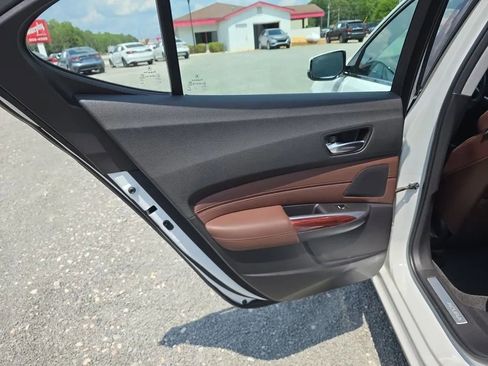 Used 2017 Acura TLX w/ Technology Package FWD image 49