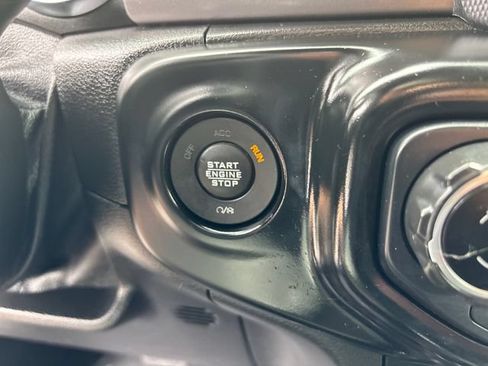 Used 2021 Jeep Wrangler Unlimited Sport AWD/4WD image 16