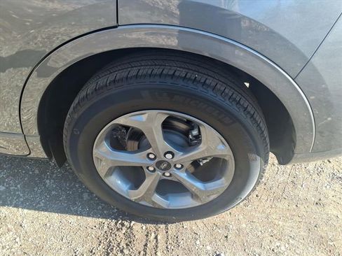 Certified 2024 Ford Escape ST-Line w/ Tech Pack #1 image 10