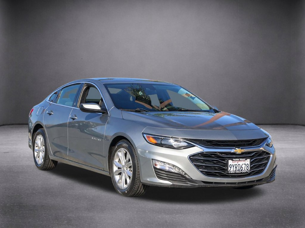Used 2023 Chevrolet Malibu LT FWD image 2