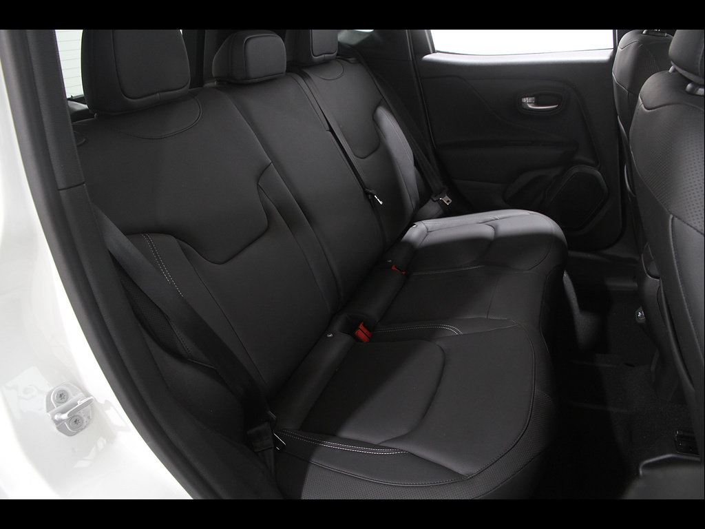 Used 2023 Jeep Renegade Limited AWD/4WD image 17