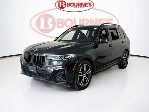Used 2021 BMW X7 xDrive40i w/ M Sport Package AWD/4WD image 8