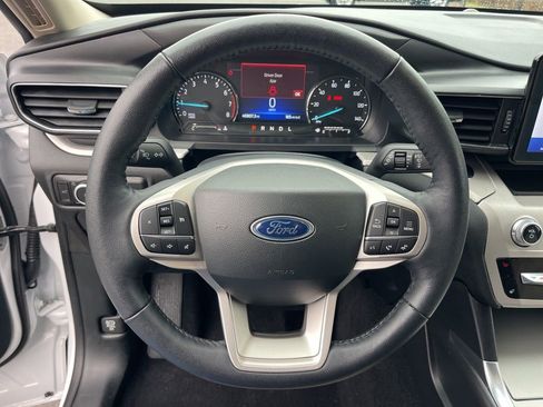 Certified 2024 Ford Explorer XLT w/ Equipment Group 202A image 16