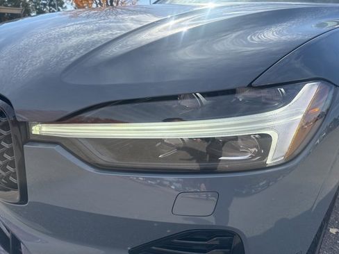 Used 2023 Volvo XC60 T8 Ultimate image 34