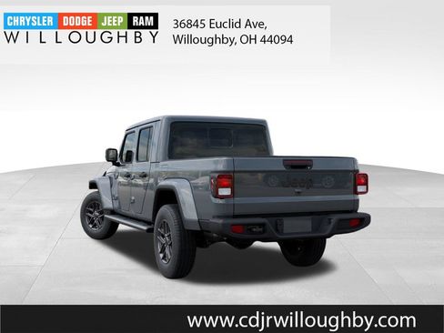New 2026 Jeep Gladiator Sport AWD/4WD image 3