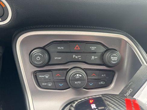 Used 2021 Dodge Challenger R/T image 11