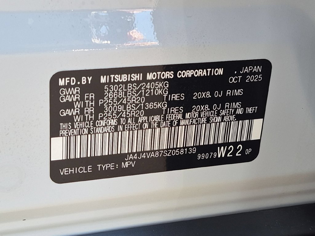 Used 2025 Mitsubishi Outlander SE AWD/4WD image 37