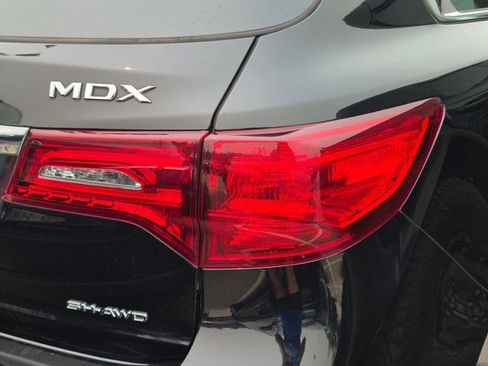 Used 2020 Acura MDX SH-AWD w/ Technology Package image 12