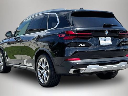 Certified 2025 BMW X5 xDrive40i AWD/4WD image 4