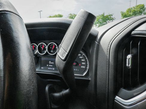 Used 2020 Chevrolet Silverado 1500 LT Trail Boss image 25