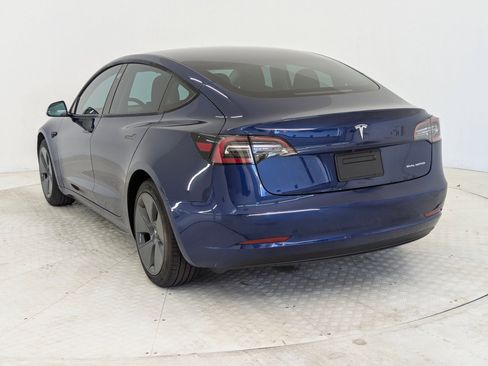 Used 2022 Tesla Model 3 Long Range image 3