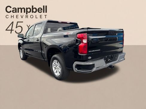 Used 2023 Chevrolet Silverado 1500 LT AWD/4WD image 3