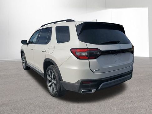 New 2025 Honda Pilot Elite image 14