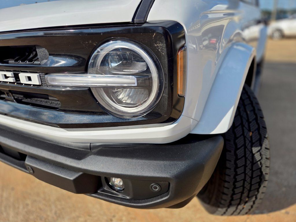 New 2026 Ford Bronco Outer Banks AWD/4WD image 32