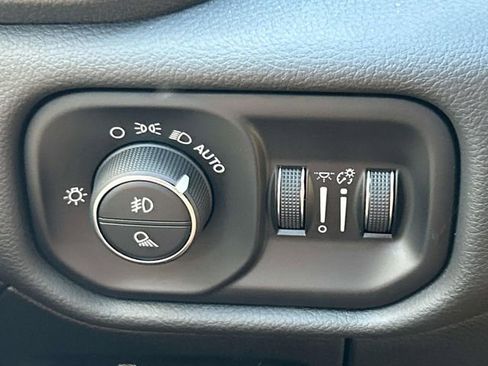 New 2025 RAM 1500 Big Horn image 27