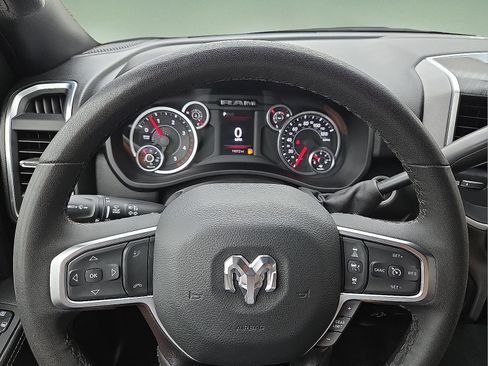 Used 2025 RAM 2500 Big Horn AWD/4WD image 24