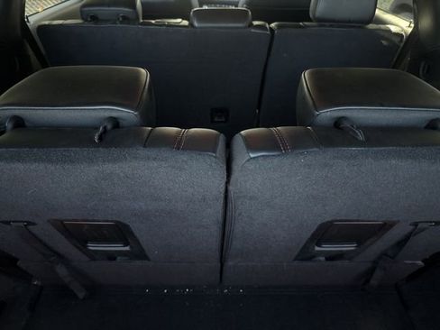 Used 2024 Dodge Durango GT image 18