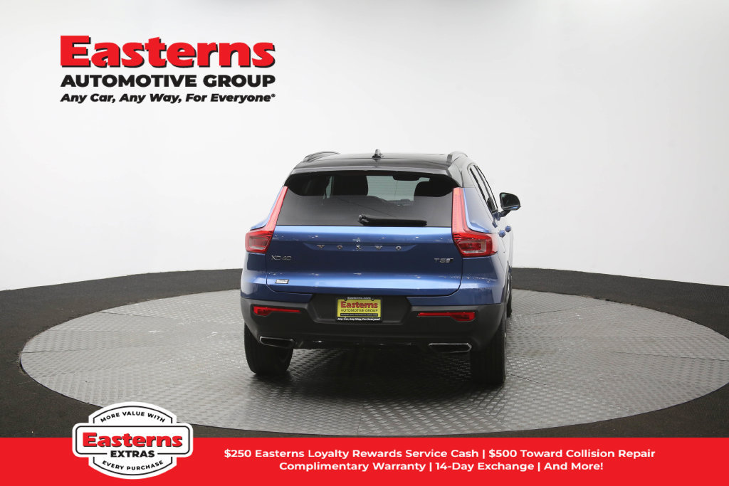 Used 2020 Volvo XC40 T5 R-Design AWD/4WD image 39