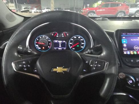 Used 2023 Chevrolet Malibu LT FWD image 16