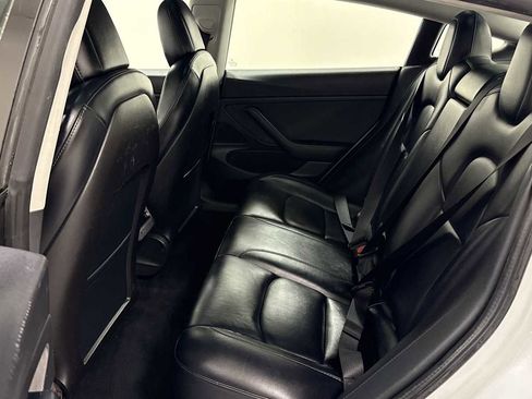 Used 2020 Tesla Model 3 Standard Range Plus image 25