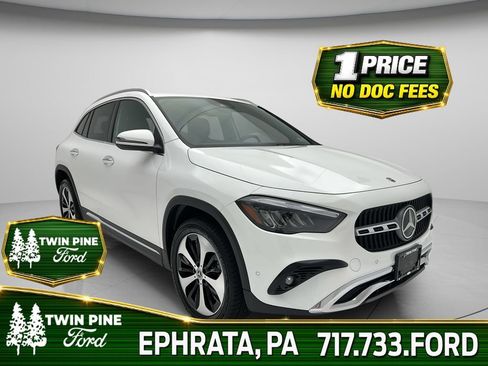 Used 2025 Mercedes-Benz GLA 250 4MATIC image 1