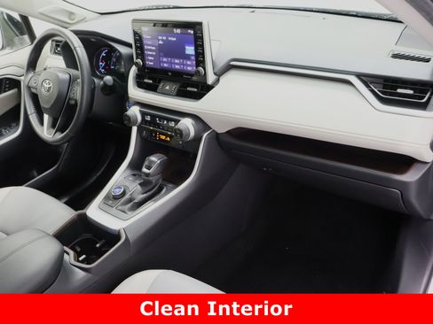 Certified 2022 Toyota RAV4 Limited image 39