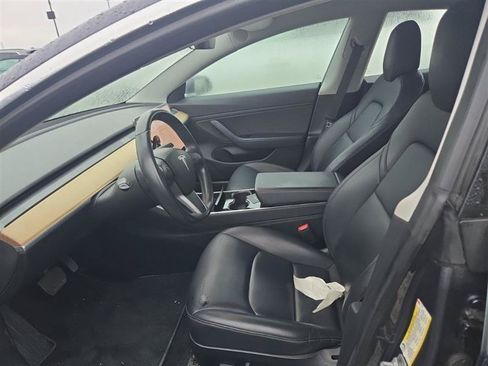 Used 2018 Tesla Model 3 Long Range AWD/4WD image 6