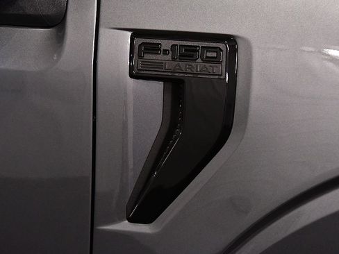 Used 2026 Ford F150 Lariat AWD/4WD image 11