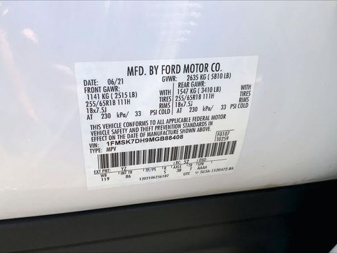 Used 2021 Ford Explorer XLT RWD image 37