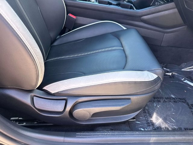Used 2025 Kia K5 GT-Line FWD image 16
