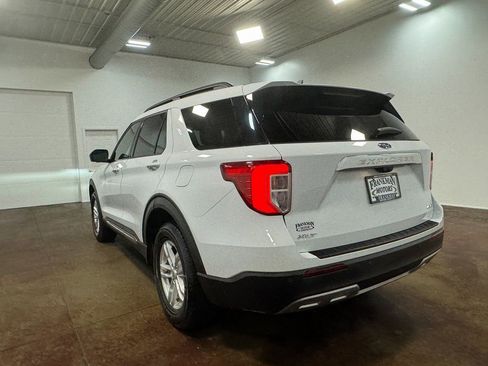 Used 2023 Ford Explorer XLT w/ Equipment Group 202A image 35