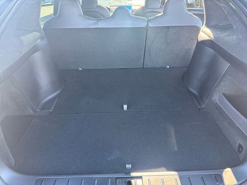 Used 2024 Tesla Model X image 14