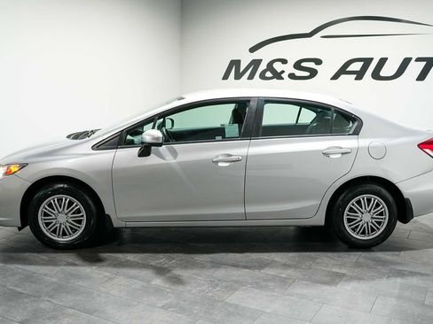 Used 2015 Honda Civic LX image 3